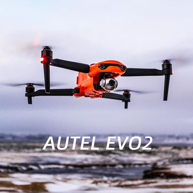 道通AUTEL EVO II無人機(jī),AUTEL EVO2,道通AUTEL EVO 2是新一代性能標(biāo)桿無人機(jī)，具備強(qiáng)悍的9公里圖傳40分鐘續(xù)航（無風(fēng) 勻速飛行），最大抗風(fēng)8級，最快飛行速度20米/秒。機(jī)身配備12路視覺傳感器，融合主相機(jī)、超聲波、IMU 等19組傳感器，實(shí)時構(gòu)建三維地圖和規(guī)劃路徑，不僅僅是感知，更可實(shí)現(xiàn)多角度全方位避障。通過模塊化云臺設(shè)計，可分為8K版（4800萬像素 1/2英寸CMOS）、6K版（2000萬像素 1英寸CMOS）、熱成像標(biāo)準(zhǔn)版（320分辨率）、熱成像進(jìn)階版（640分辨率）。