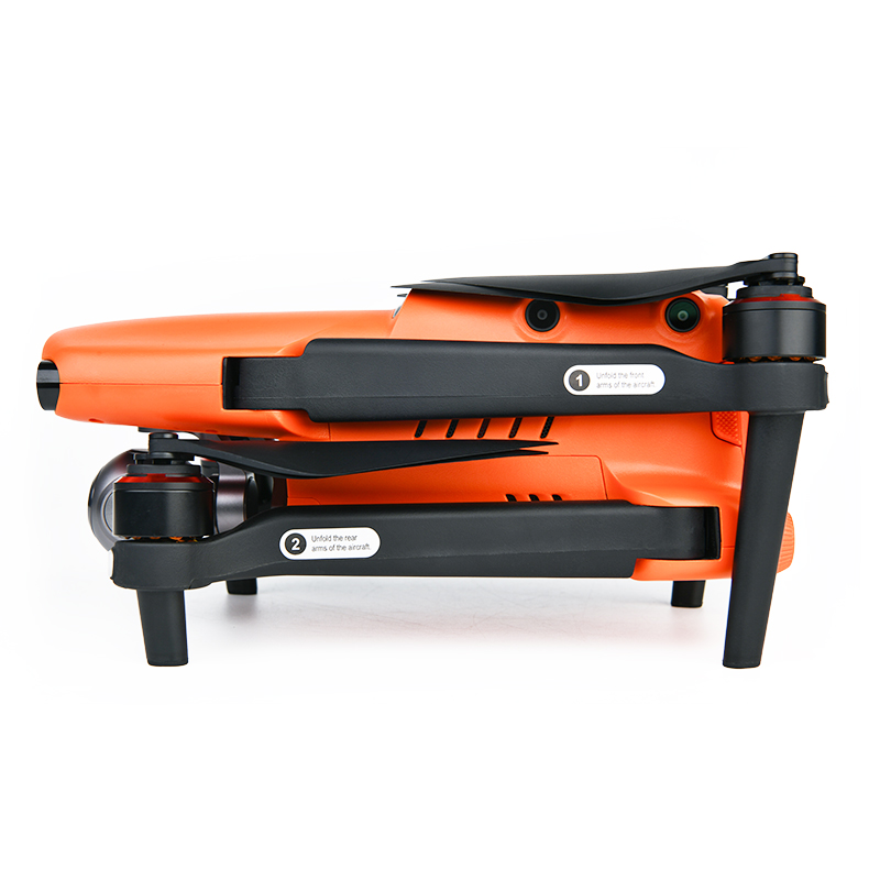 道通AUTEL EVO II無人機(jī),AUTEL EVO2,道通AUTEL EVO 2是新一代性能標(biāo)桿無人機(jī)，具備強(qiáng)悍的9公里圖傳40分鐘續(xù)航（無風(fēng) 勻速飛行），最大抗風(fēng)8級，最快飛行速度20米/秒。機(jī)身配備12路視覺傳感器，融合主相機(jī)、超聲波、IMU 等19組傳感器，實(shí)時構(gòu)建三維地圖和規(guī)劃路徑，不僅僅是感知，更可實(shí)現(xiàn)多角度全方位避障。通過模塊化云臺設(shè)計，可分為8K版（4800萬像素 1/2英寸CMOS）、6K版（2000萬像素 1英寸CMOS）、熱成像標(biāo)準(zhǔn)版（320分辨率）、熱成像進(jìn)階版（640分辨率）。